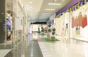 Elementos de la arquitectura y construcción de centros comerciales_abraham cababie daniel