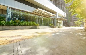 Diseño arquitectónico contemporáneo en centros comerciales_abraham cababie daniel