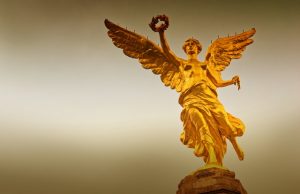 4 características de los centros comerciales en la CDMX_abraham cababie daniel