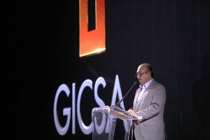 Construcción de desarrollos de uso mixto y oficinas