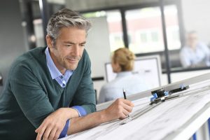 ¿Cuál es el rol de un arquitecto industrial?